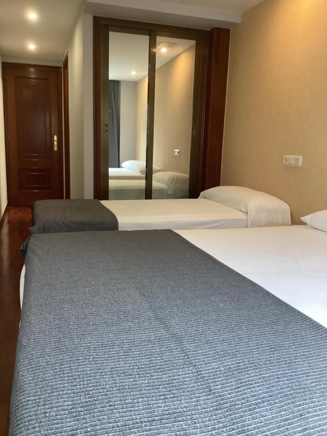 Saudade Hostal Cafeteria A Coruna Ngoại thất bức ảnh