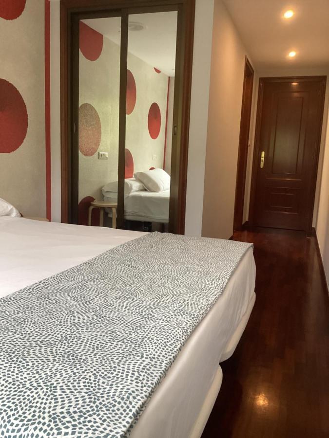 Saudade Hostal Cafeteria A Coruna Ngoại thất bức ảnh
