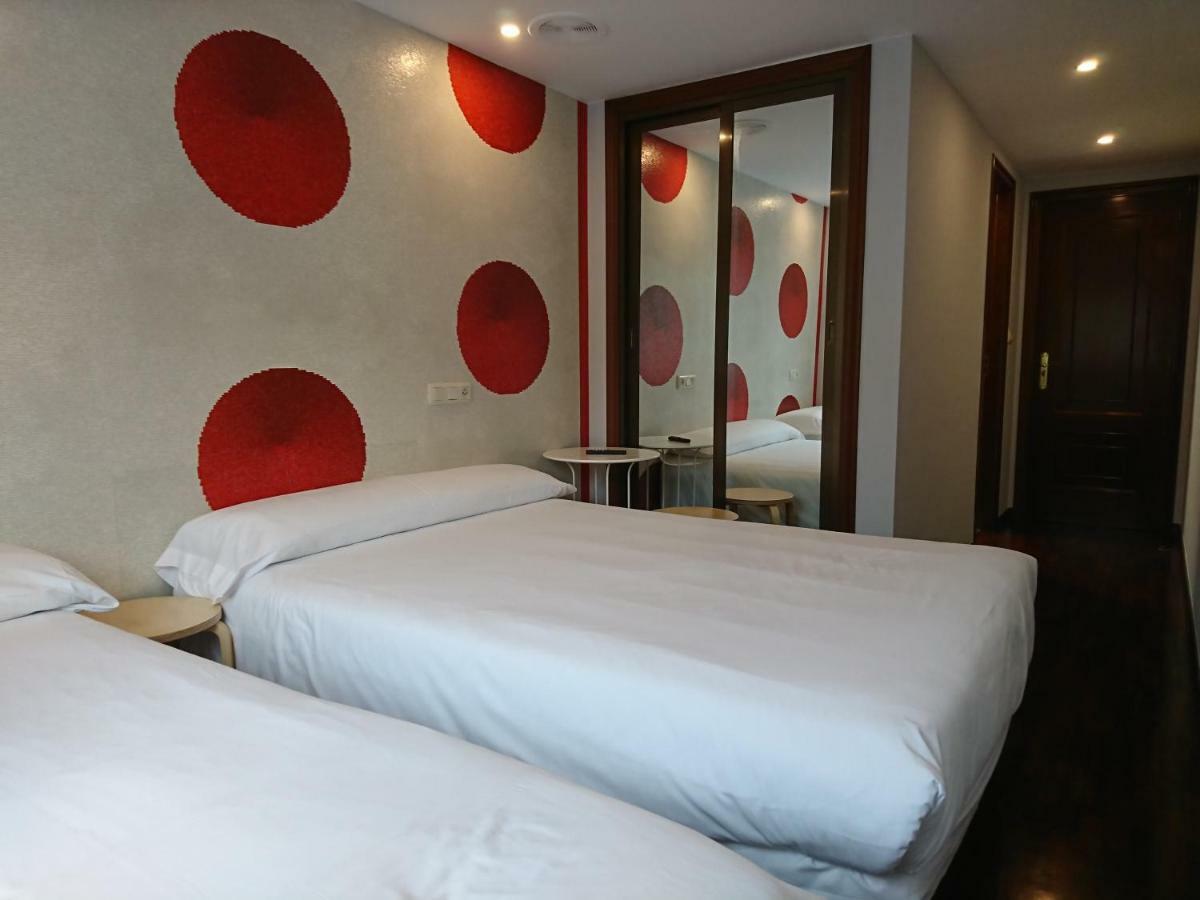 Saudade Hostal Cafeteria A Coruna Ngoại thất bức ảnh